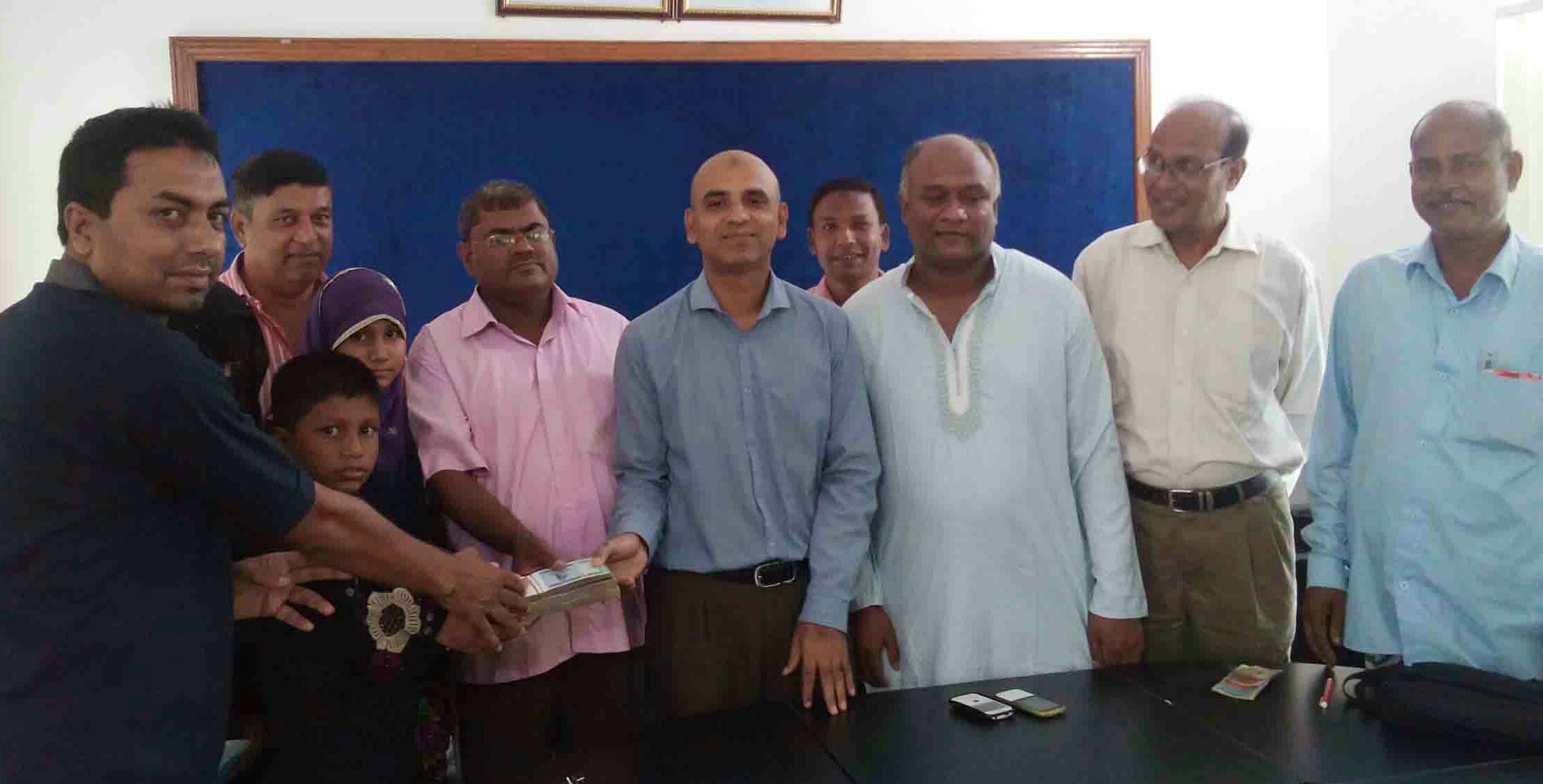 গোলাপগঞ্জে  জালালাবাদ এসোসিয়েশন বাহরাইনের অনুদান প্রদান