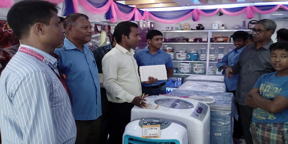 মৌলভীবাজারে ভোক্তা অধিকার আইনে ৮ প্রতিষ্টানকে জরিমানা