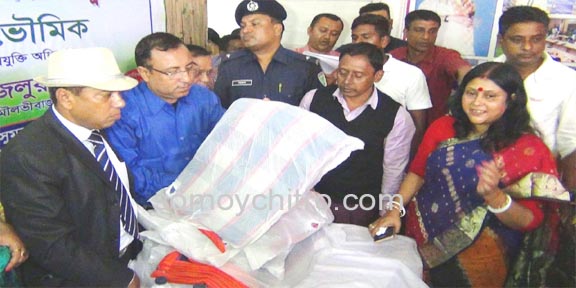 মৌলভীবাজারে শীতবস্ত্র বিতরন
