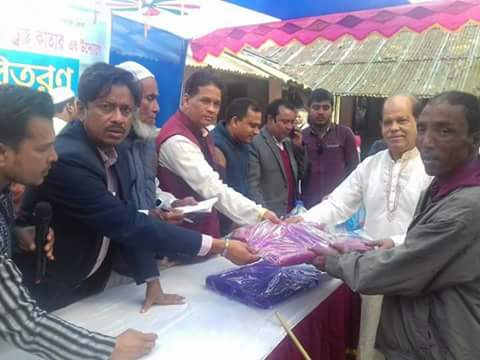 বড়লেখা ওয়েলফেয়ার এসোসিয়েশন ট্রাষ্ট এর উদ্যোগে শীতবস্ত্র বিতরণ