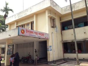 চাটমোহর উপজেলা স্বাস্থ্য কমপ্লেক্সে ৩২ চিকিৎক পদের ২২ পদই শূণ্য