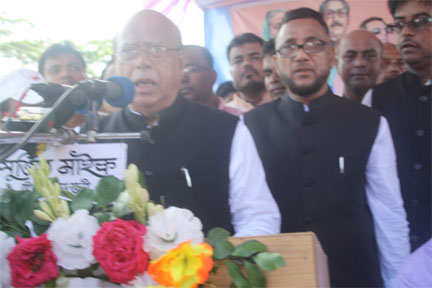 আগামী জাতীয় সংসদ নির্বাচন বাংলার মাটিতে হবে,কেউ ঠেকাতে পারবেনা.–স্বাস্থ্যমন্ত্রী নাসিম