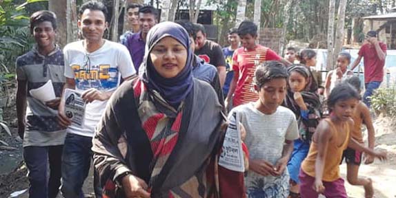 চমক দেখাতে যাচ্ছেন ফুটবল প্রতীকের রোকশানা বেগম লিমা