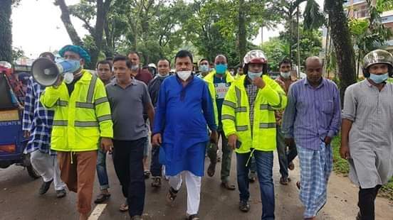 বড়লেখায় পলিথিন আটকের জের ধরে সংঘর্ষে ১২ জন আহত