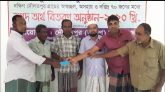 দক্ষিন দৌলতপুর যুব সমাজের উদ্যোগে  ৭০টি পরিবার কে আর্থিক সহযোগীতা প্রদান