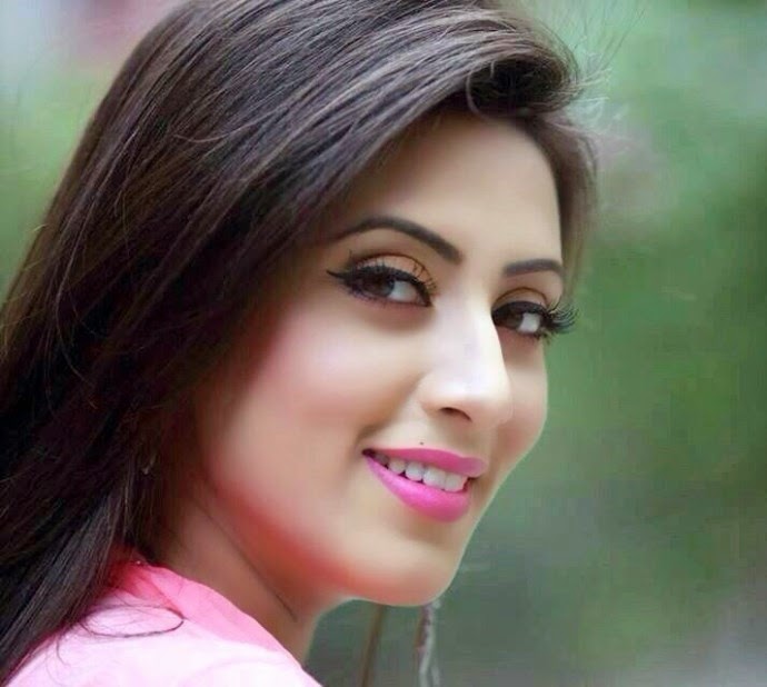 দর্শক আমাকে ভালোবাসেন এটিই আমার পরম পাওয়া–মিম