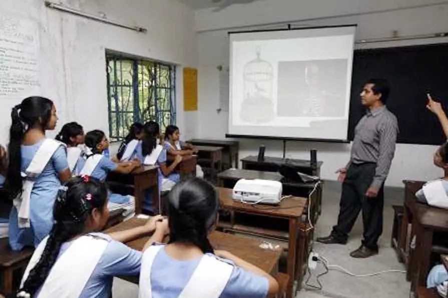 বিয়ানীবাজারে ১৫০টি প্রাথমিক বিদ্যালয়ের মাল্টিমিডিয়া ক্লাস অচল