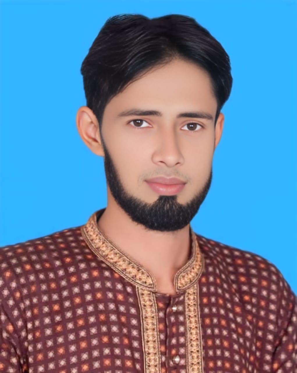 সাংবাদিক কাদের’কে জনসেবায় দেখতে চান এলাকাবাসী