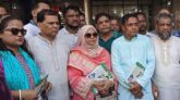 ৩১ দফা কর্মসূচি গণমানুষের মাঝে পৌঁছে দিতে বিশ্বনাথে মহিলা দলের লিফলেট বিতরণ