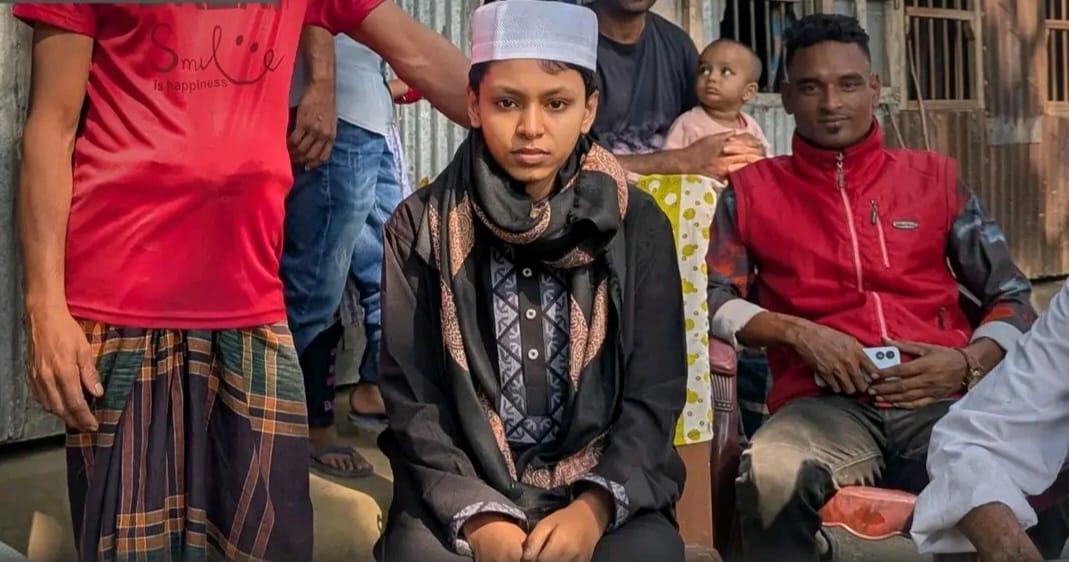 পটুয়াখালীতে অলৌকিকভাবে মেয়ে থেকে ছেলেতে রূপান্তরিত ১৬ বছরের কিশোরী!