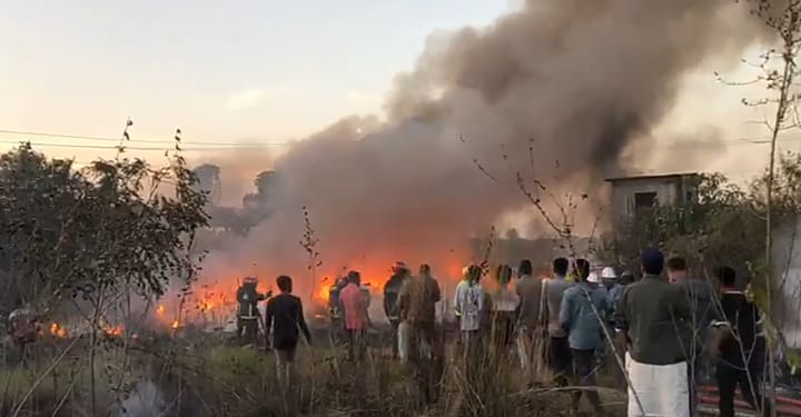 ‎হবিগঞ্জে বিবিয়ানা বিদ্যুৎ কেন্দ্রের খালি জায়গায় অগ্নিকাণ্ড