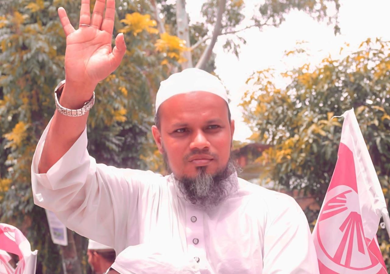 সুনামগঞ্জ-০৪ আসনে ৮ দলীয় সমঝোতার আলোচনায় মুফতী শহীদুল ইসলাম পলাশী