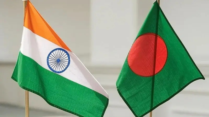 বাংলাদেশ থেকে কূটনীতিকদের পরিবারের সদস্যদের সরিয়ে নিচ্ছে ভারত