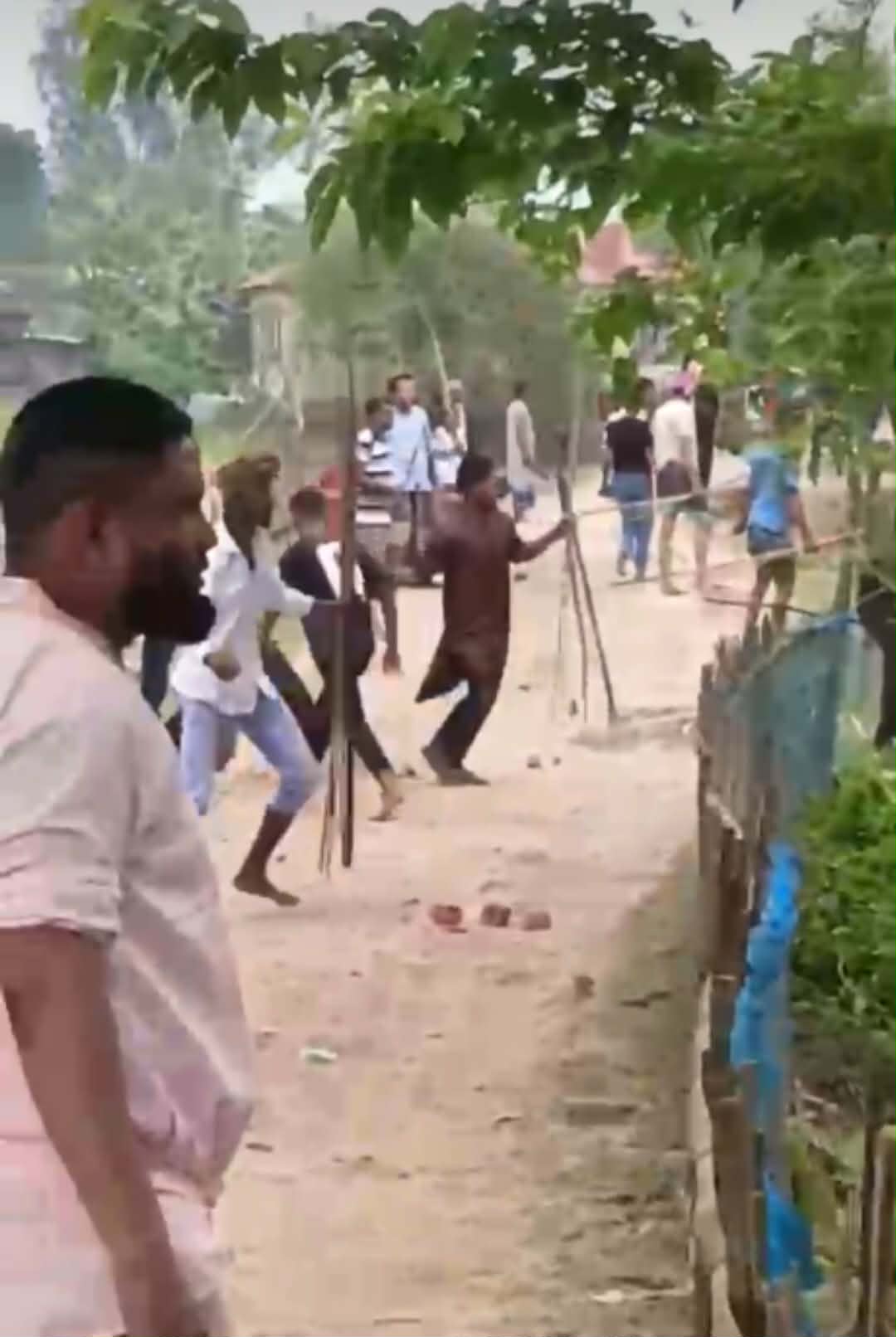 নবীগঞ্জে রাস্তা পার হতে গিয়ে মাইক্রোবাসের চাপায় শিশুর মৃত্যু
