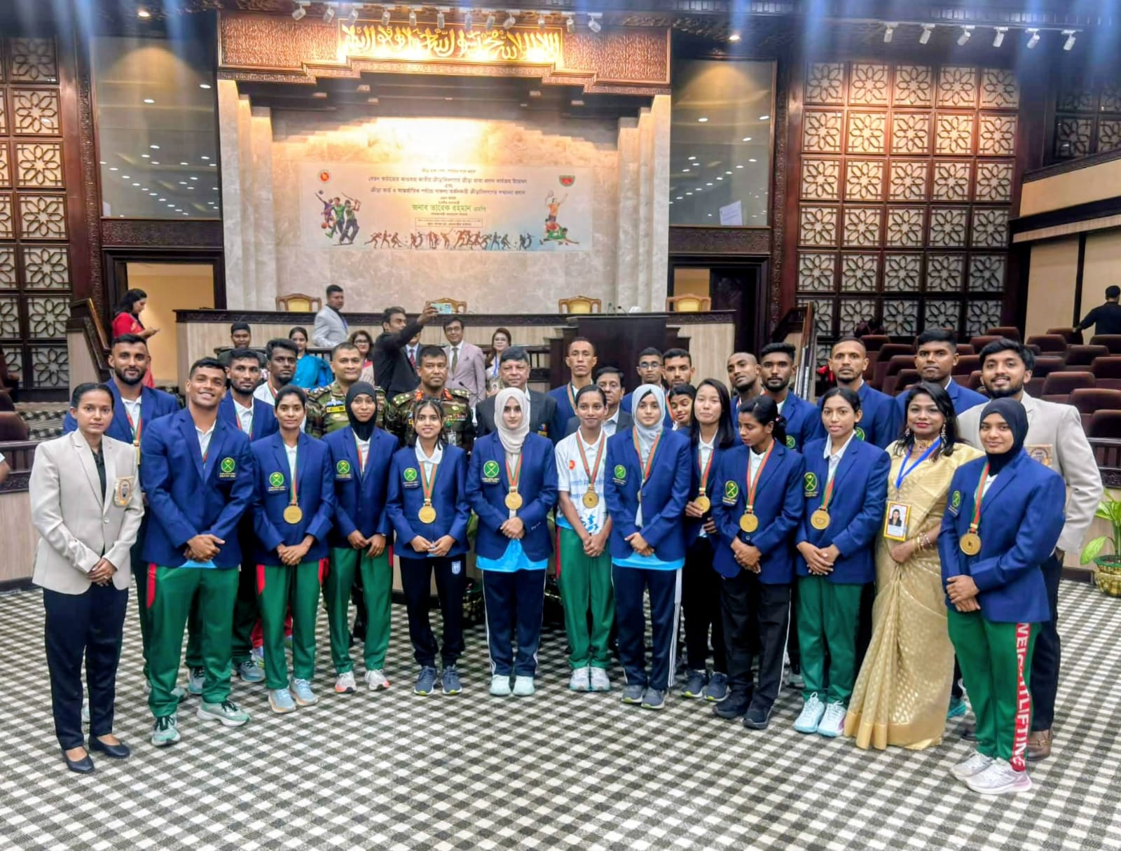 সম্মাননা ও পুরস্কার পেলেন কুড়িগ্রামের কৃতি সন্তান আহমেদ আব্দুল্লাহ লুসাদ
