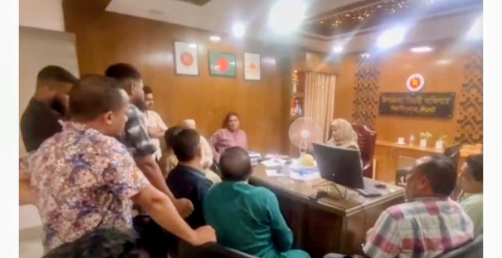 বিয়ানীবাজারে নাগরিক সেবা বৃদ্ধির দাবীতে গোলাবশাহ যুব সংঘের মতবিনিময়