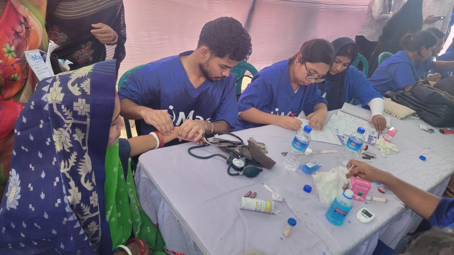 ‎কুলাউড়ায় ‘মা এক্সপ্রেস’ ক্যাম্পে চার শতাধিক গর্ভবতী মায়ের চিকিৎসাসেবা