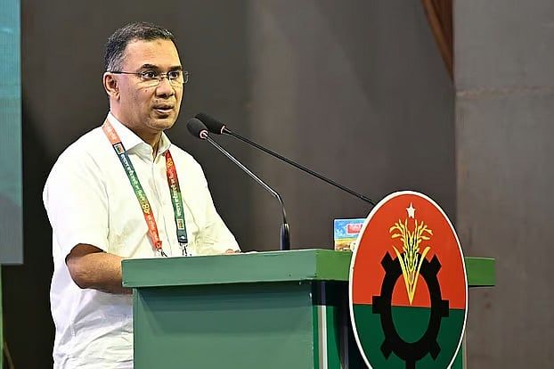 চট্টগ্রামে বিএনপির নেতা-কর্মীদের যে বার্তা দিয়ে এলেন প্রধানমন্ত্রী তারেক রহমান