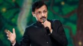 সন্তানদের কখনো এই পেশায় আসতে দেব না—২১ বছরে ২৫ বার বদলি হওয়া আইএএস কর্মকর্তা
